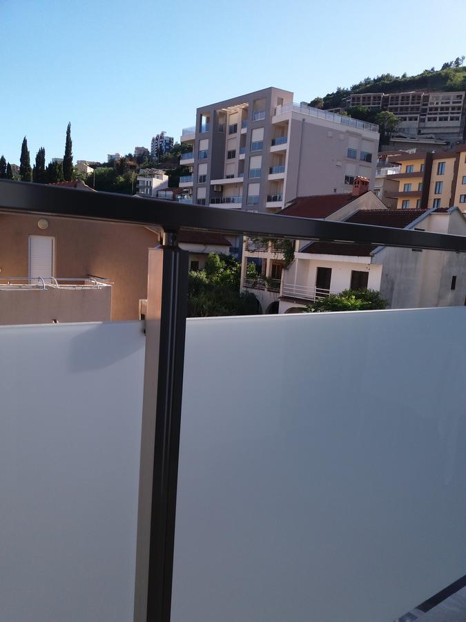 Apolonia Lux Apartment Budva Bagian luar foto